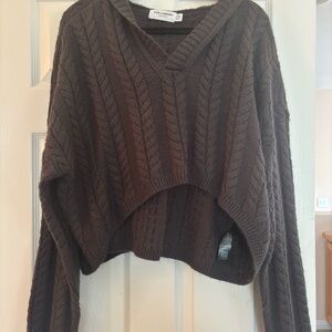 Cropped hooded charcoal gray sweater